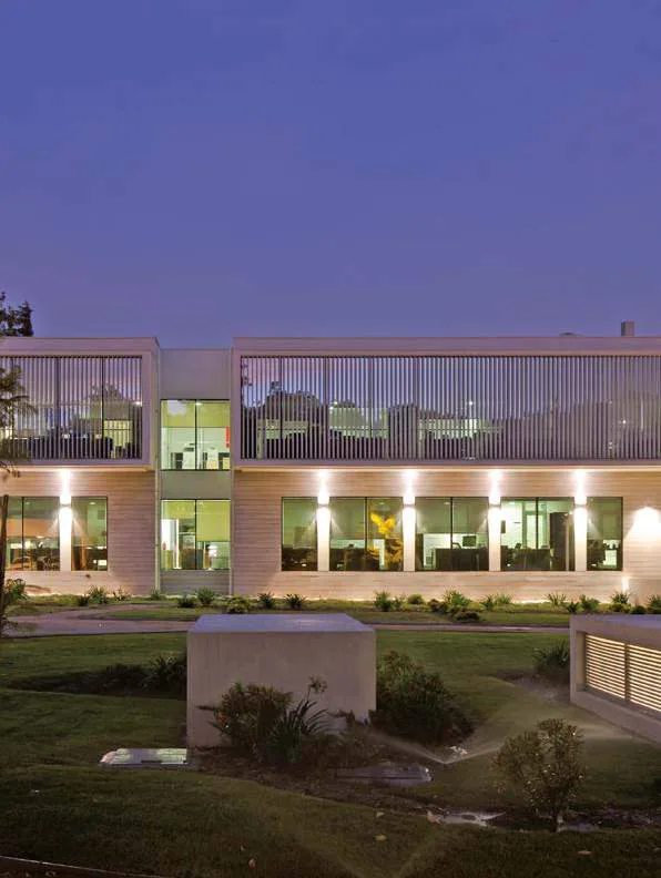 Termobrise em edifício institucional